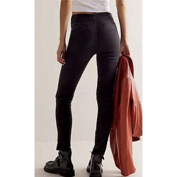 We the Free Bella Moto High-Rise Skinny Jeans Size 31 Washed Black Free People - Picture 4 of 16